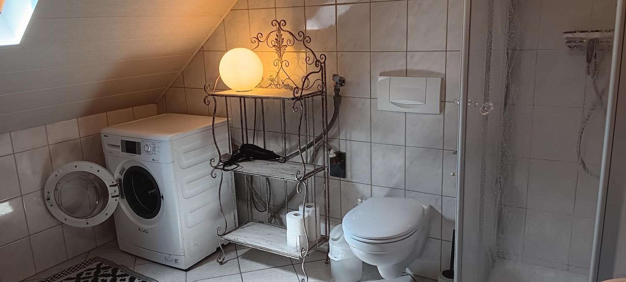 Romantische Ferienwohnung Rheingold 50 Qm Fuer 2 Bis 4 P Bacharach Luaran gambar
